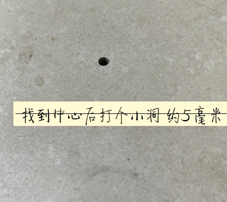 阿拉善盟瓷砖空鼓维修公司专业解答在瓷砖铺贴过程中，如果砂料搅拌不均匀，将会带来以下问题
